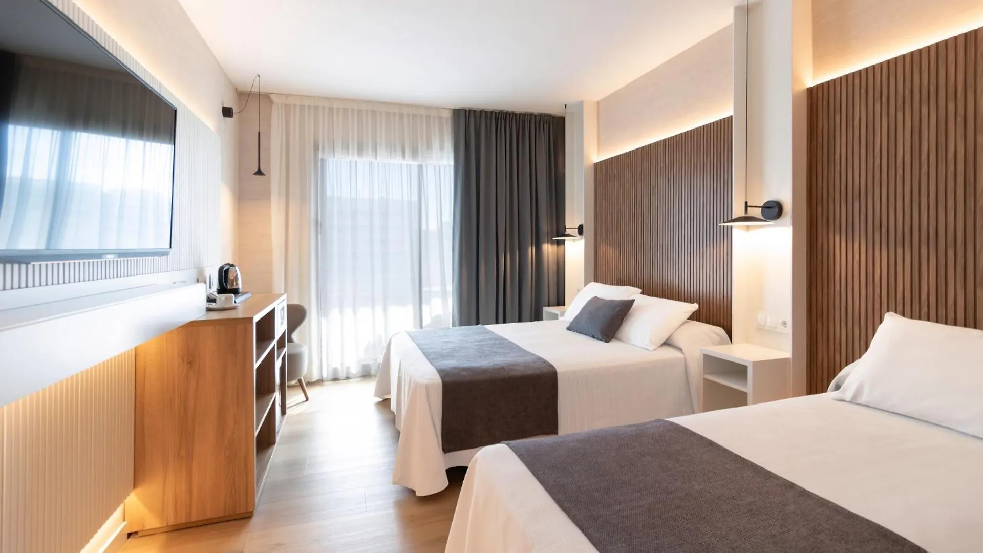 Golden Port Salou&Spa