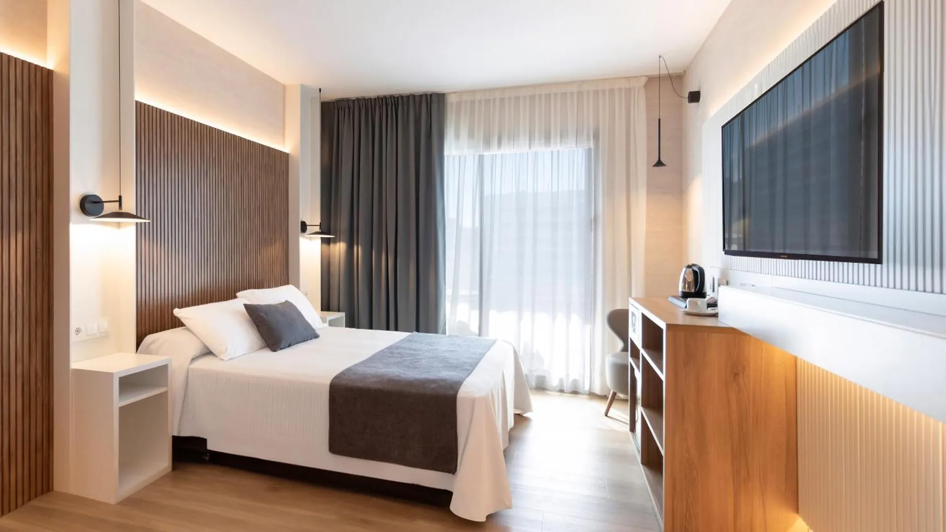 Golden Port Salou & Spa 4*,  Испания