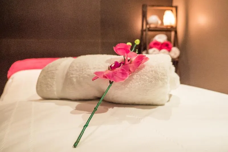 Golden Port Salou & Spa Отель
