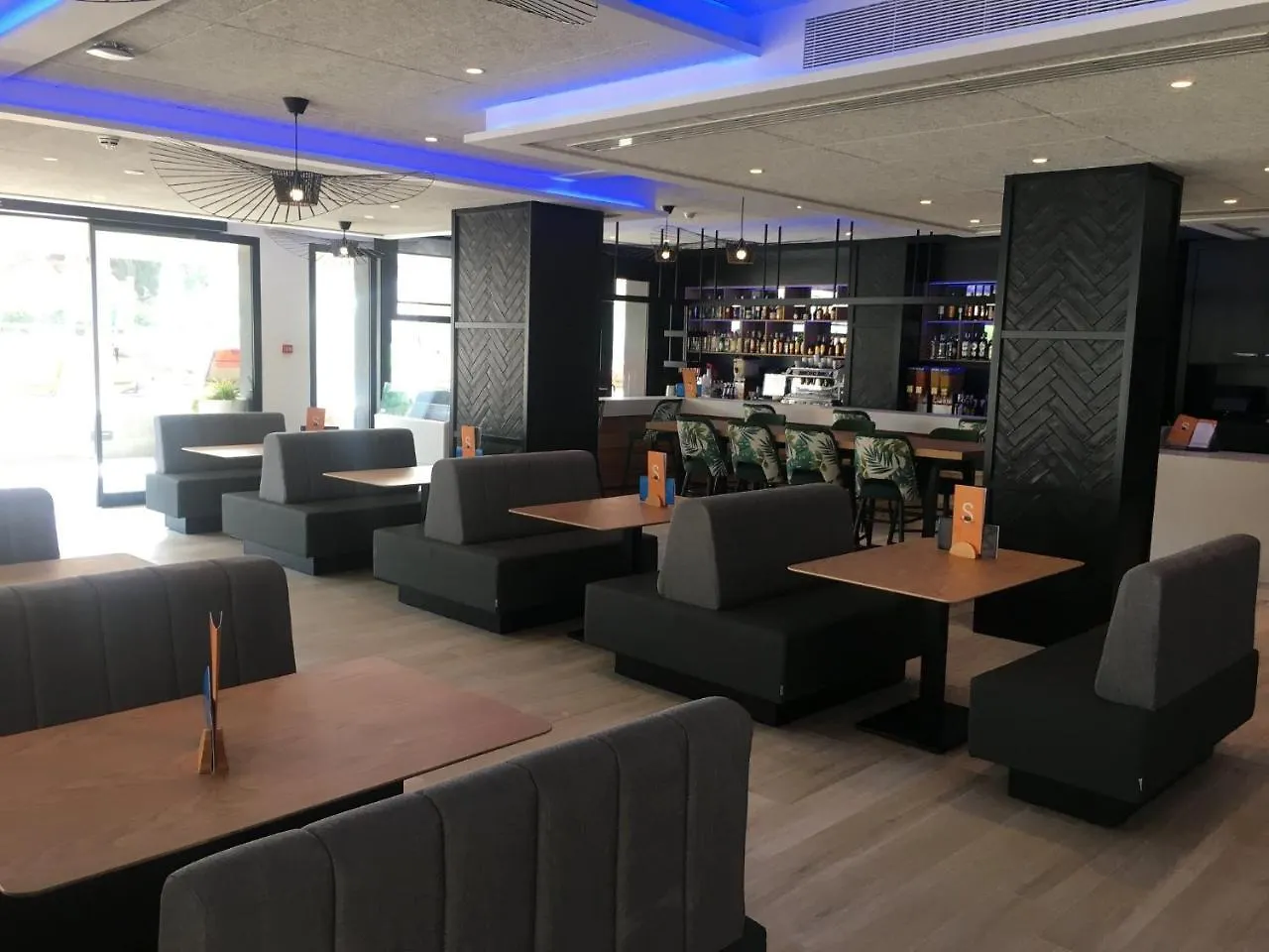 Golden Port Salou & Spa Отель