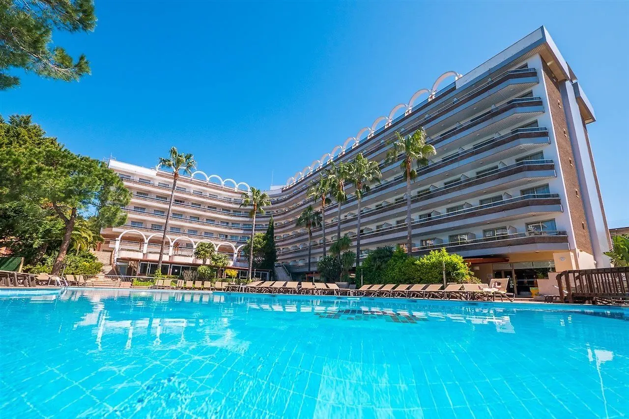 Отель Golden Port Salou & Spa